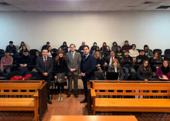 Conversatorio en la UBO abordó los desafíos jurídicos de los neuroderechos